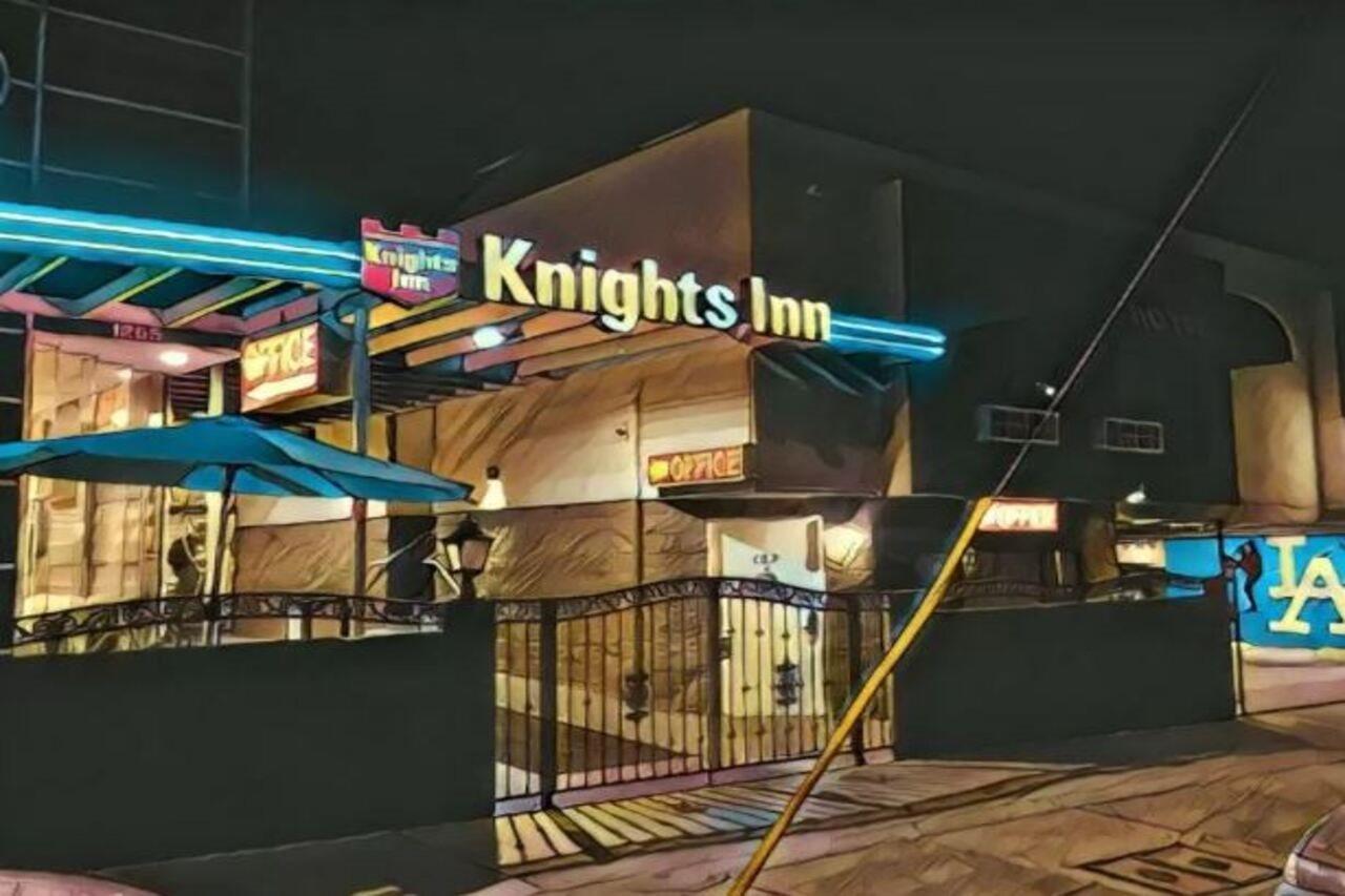 Knights Angeles / Convention Center Area Hotel 2*