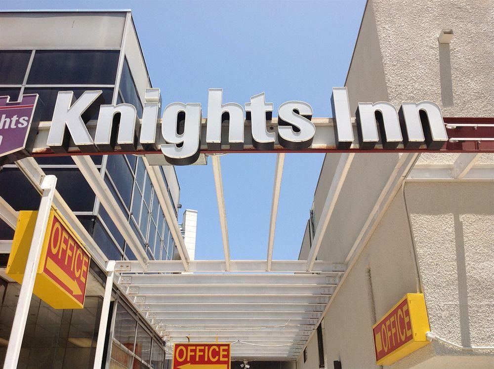 Knights Angeles / Convention Center Area Los Angeles